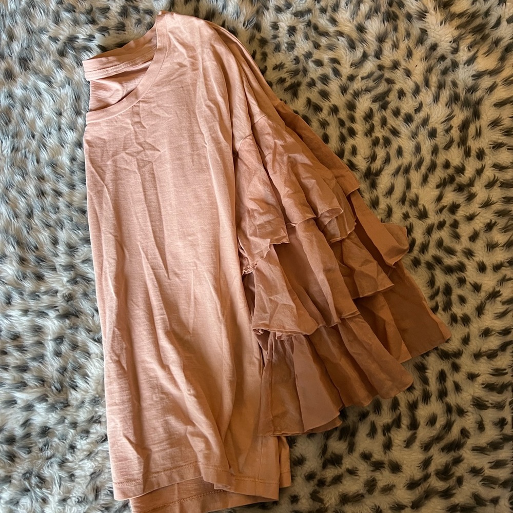 Trendy Pink Ruffled Top - Picture 3 of 5